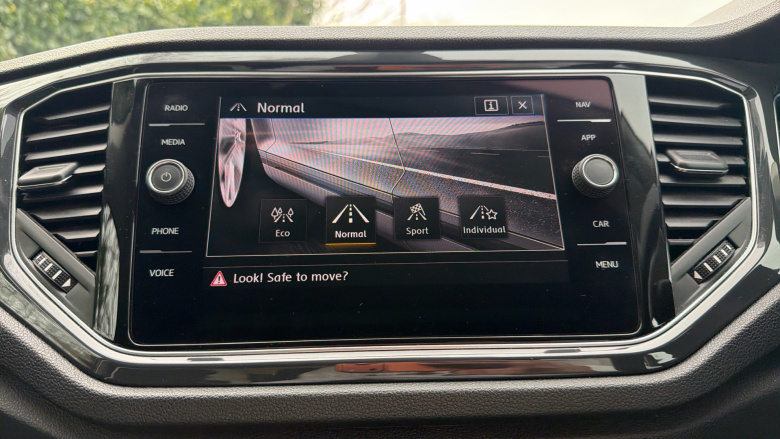 Volkswagen T-Roc 2.0 TDI 4MOTION SEL 5dr Diesel Hatchback